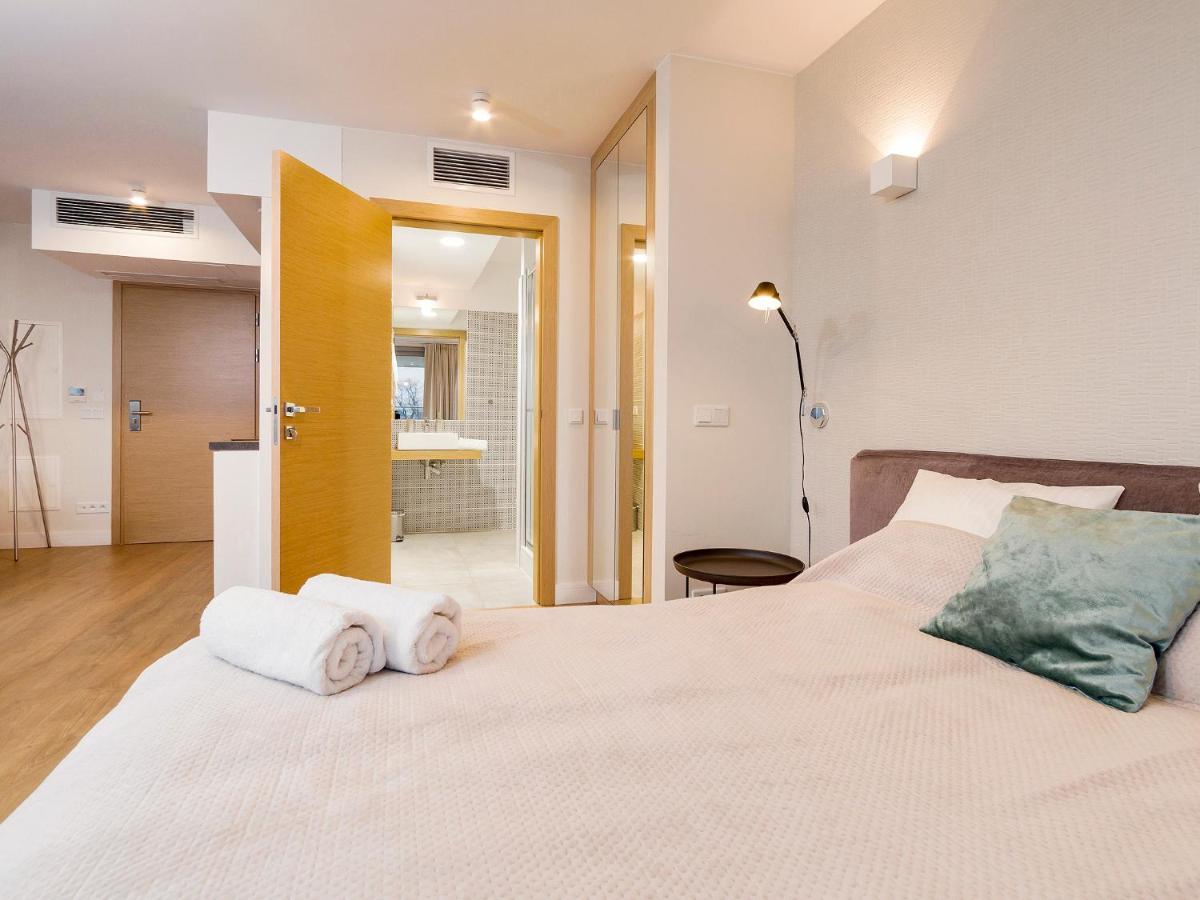 קרקוב Riverside Aparthotel Cracow מראה חיצוני תמונה